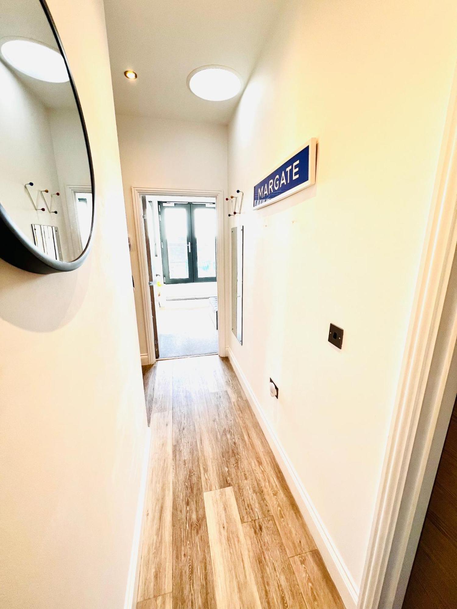 The Penthouse Margate, Balconies, Sea View, Gated Parking, Air Con! Διαμέρισμα Εξωτερικό φωτογραφία